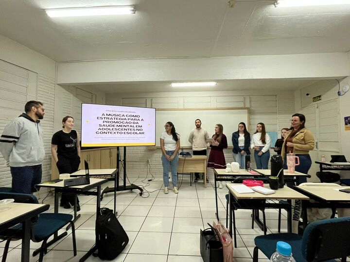 Estudantes de Psicologia realizam Seminário de Socialização de Práticas             Extensionistas - FEMA