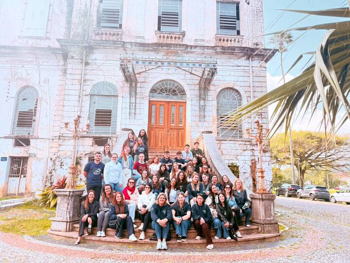 Estudantes de Psicologia da FEMA conhecem serviços de saúde mental em Porto Alegre - FEMA