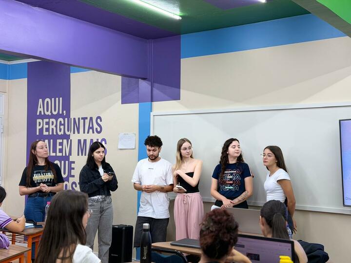 Estudantes de Psicologia da FEMA vivenciam na prática os processos de atenção e concentração - FEMA