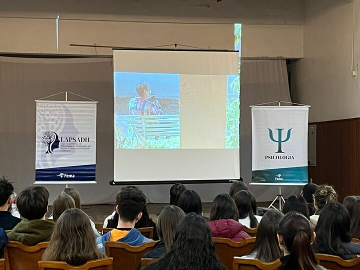 LAPSADH promove Cine Psi em alusão ao Dia Nacional da Luta Antimanicomial - FEMA