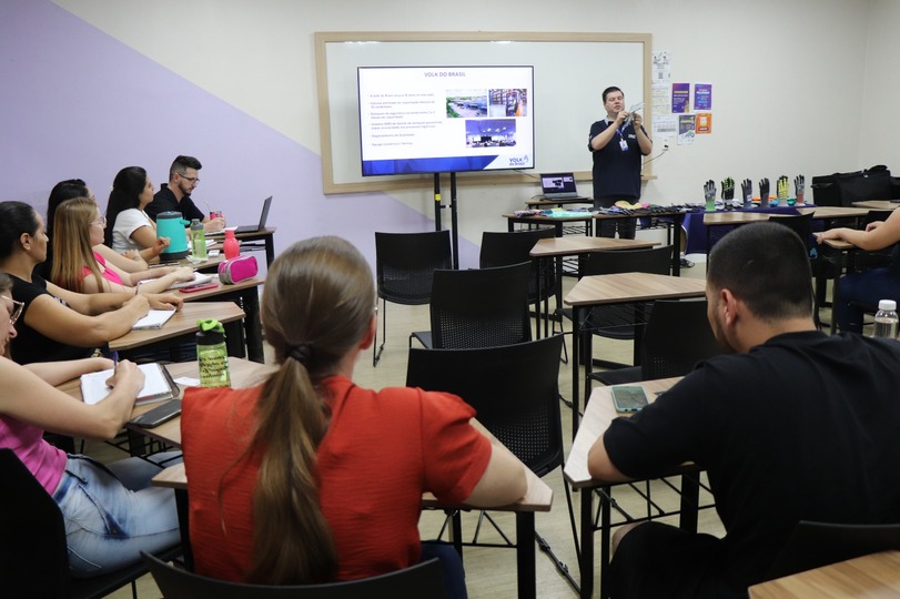 Aula Especial: Marco Neves da Volk do Brasil compartilha experiências com alunos de Segurança do Trabalho - FEMA