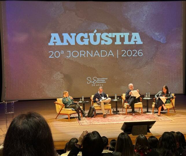 Professora da FEMA participa de encontro em homenagem ao centenário de obra de Freud - FEMA