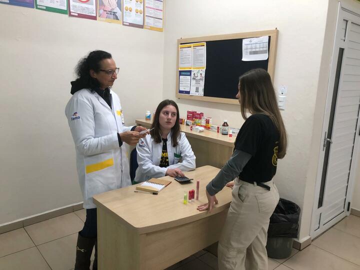 Teatro na aula de Assistência Farmacêutica - FEMA