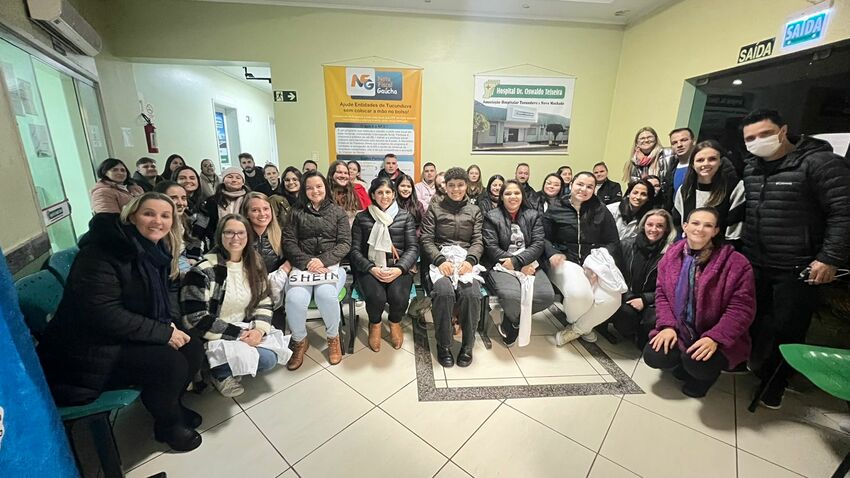 Acadêmicos de Enfermagem da FEMA realizam visita técnica à Associação Hospitalar Tucunduva e Novo Machado - FEMA