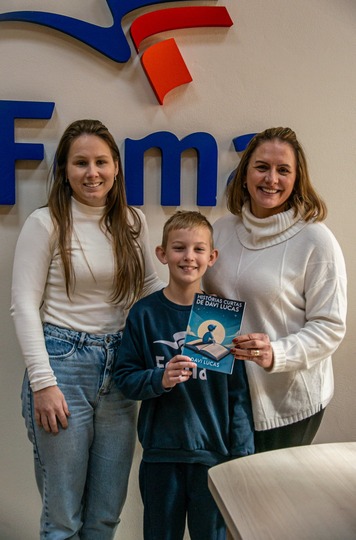 Davi Lucas, aluno da FEMA, lança seu 1º livro infantil - FEMA