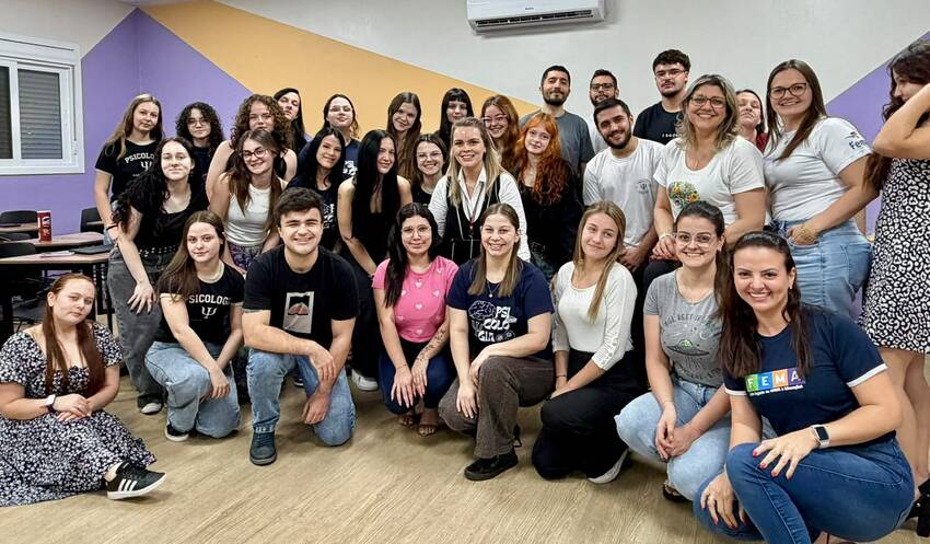  Curso de Psicologia promove ciclo de atividades em parceria com o CRP-RS - FEMA